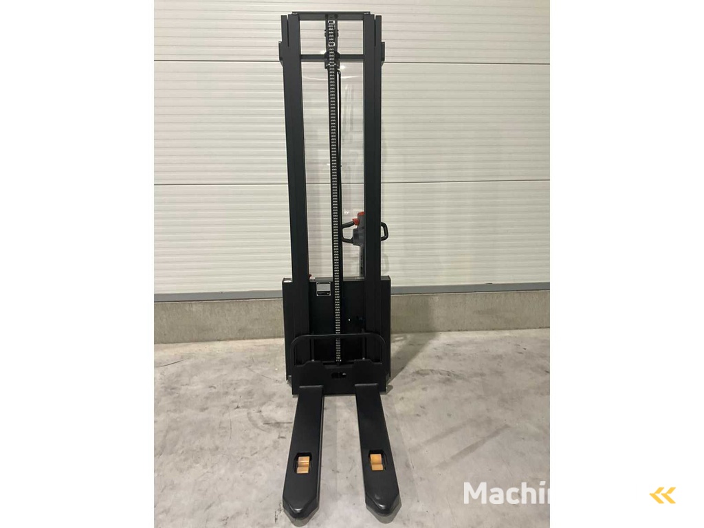 2025 EP ES15 4.15 meter Stacker
