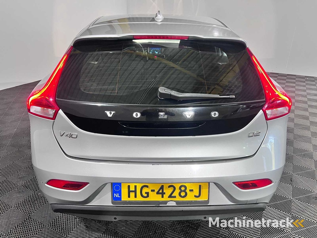 Volvo V40 1.6 D2 Momentum, HG-428-J