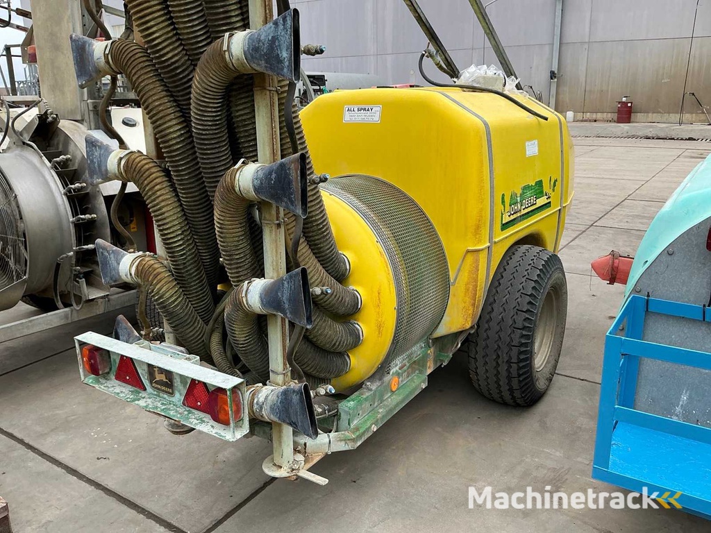 John Deere 315 Anhängespritze