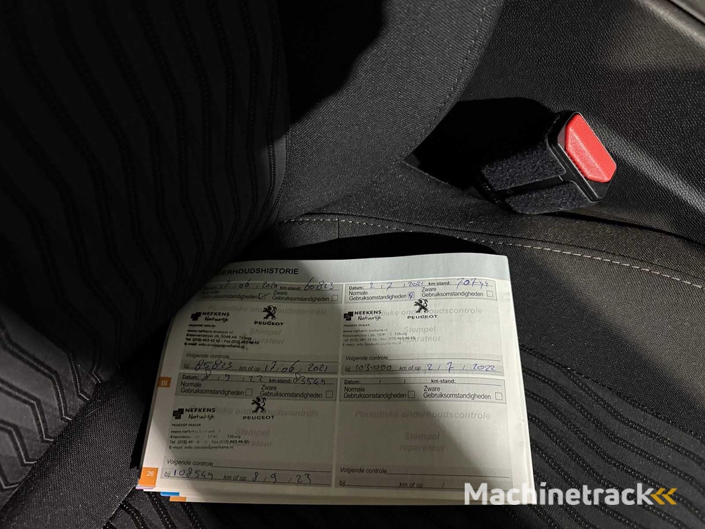 Peugeot 308 SW  1.2 PureT.Blue Lion, NL-320-L