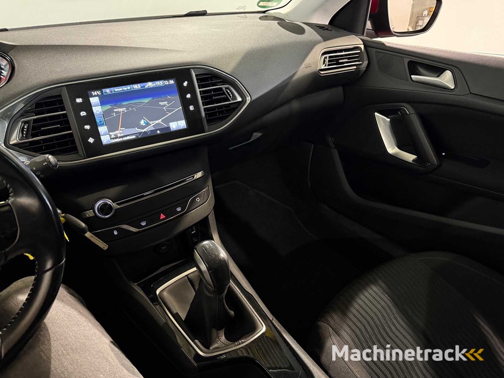 Peugeot 308 SW  1.2 PureT.Blue Lion, NL-320-L