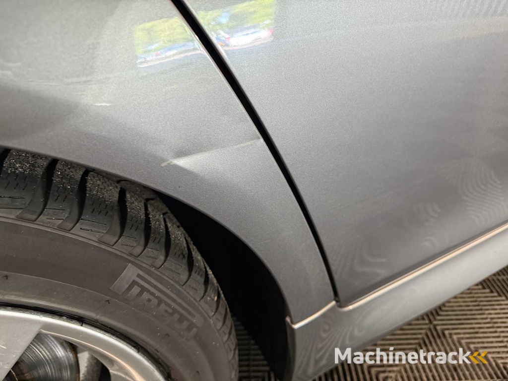 BMW 5-serie  520i High Executive, 46-ZSF-1