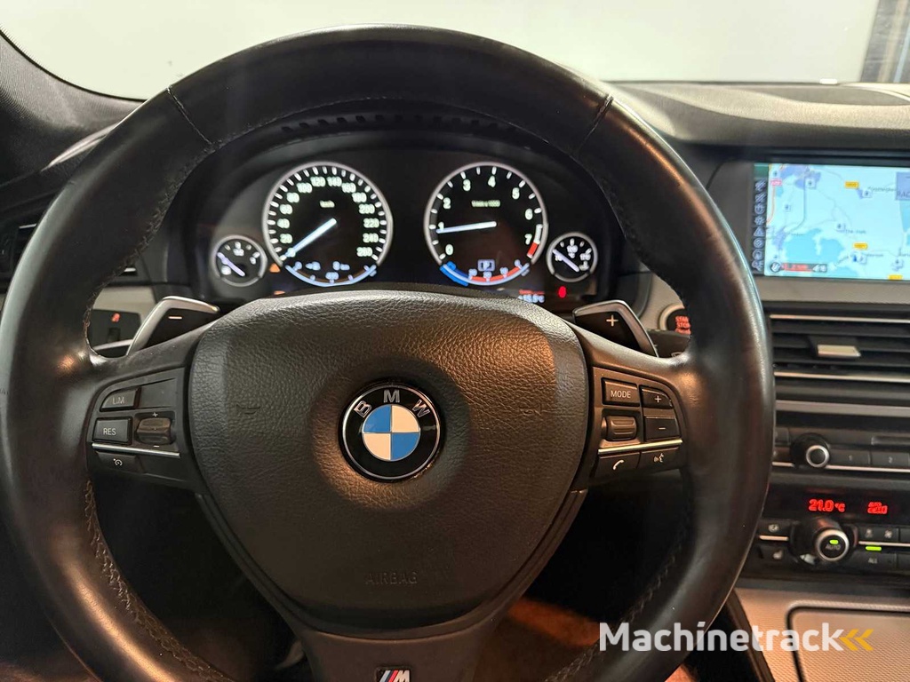 BMW 5-serie  520i High Executive, 46-ZSF-1