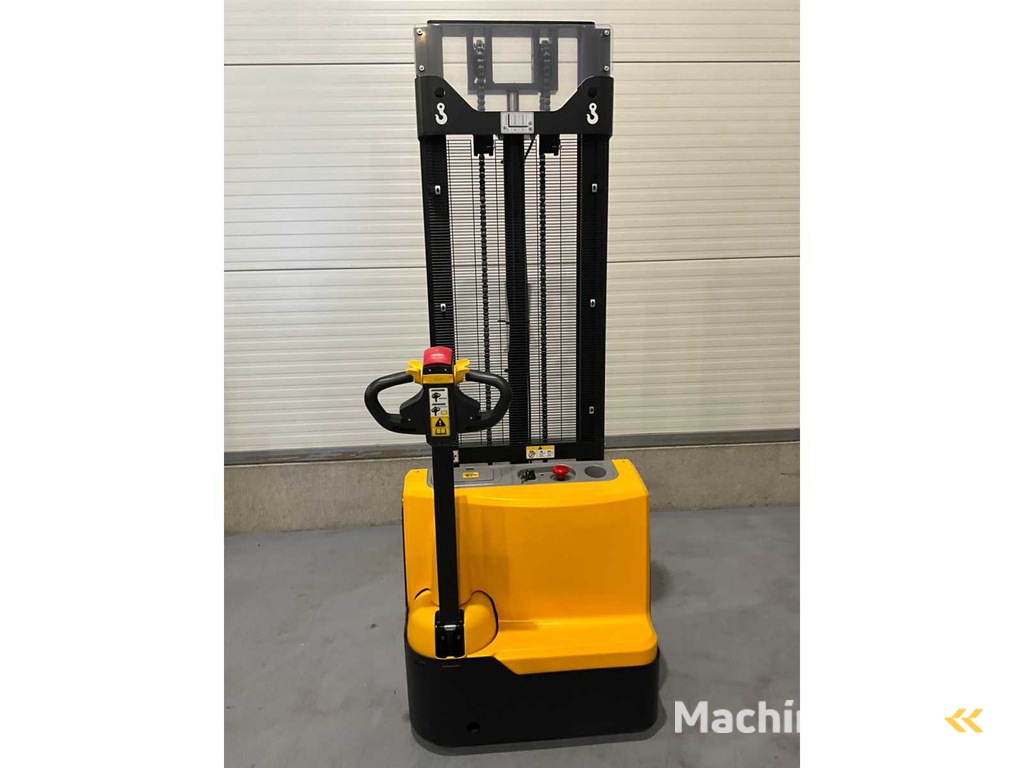 2025 RTE WS15H 3.5 meter Stacker