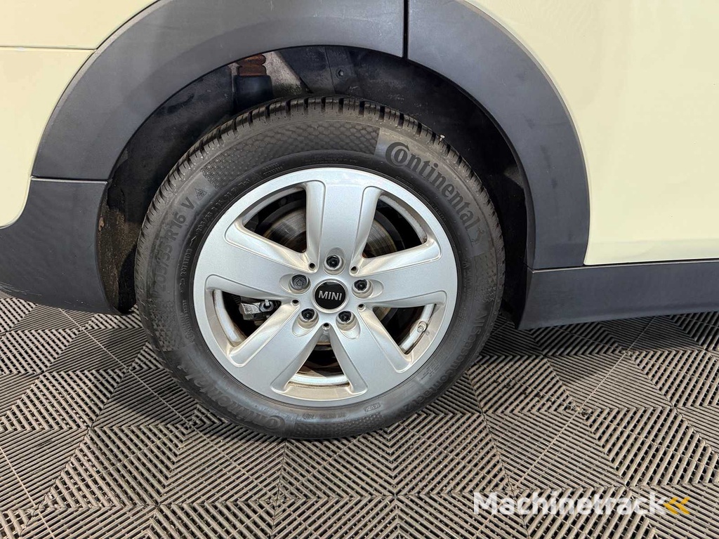 Mini Clubman 1.5 One, JZ-833-Z