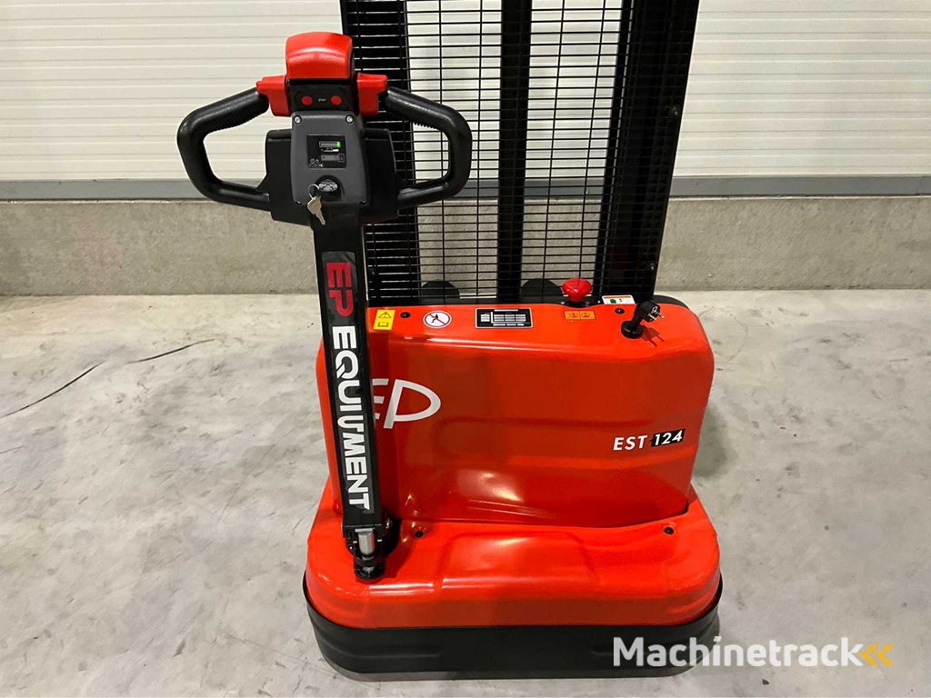 2025 EP EST 124 2.7 meter Stacker