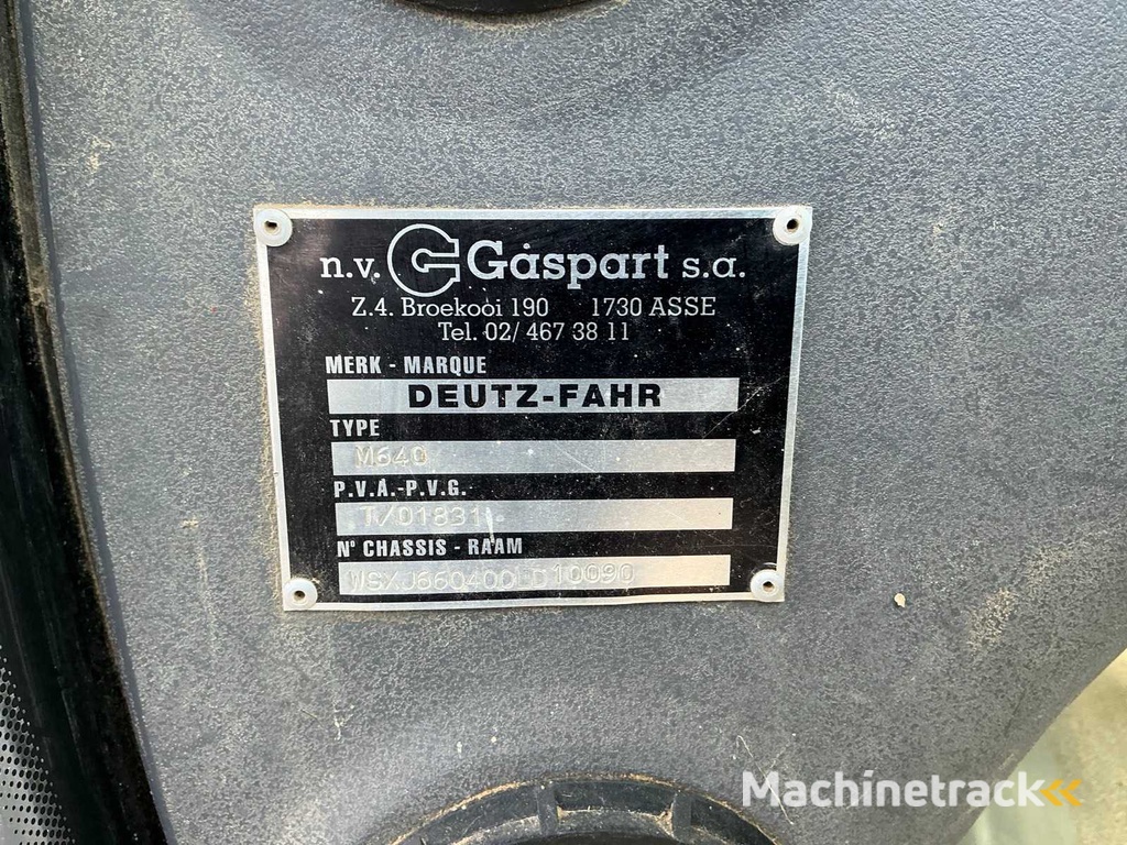 Deutz-Fahr Agrotron M640 Tractor