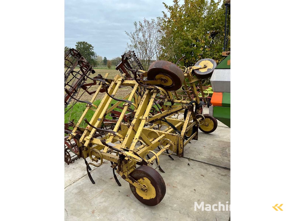 Fortschritt B231 Cultivator