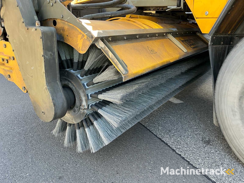 MAN - Jetbroom Vliegveld Jet Sweeper - 2005