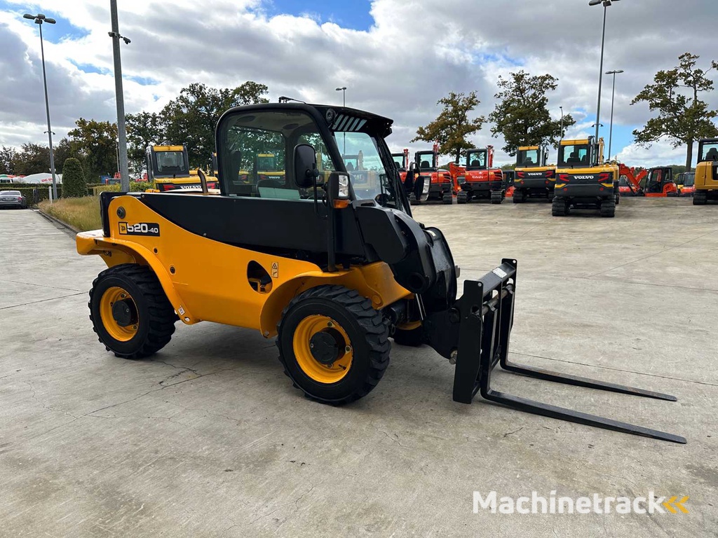 JCB - 2018 - 520-40 - Verreiker