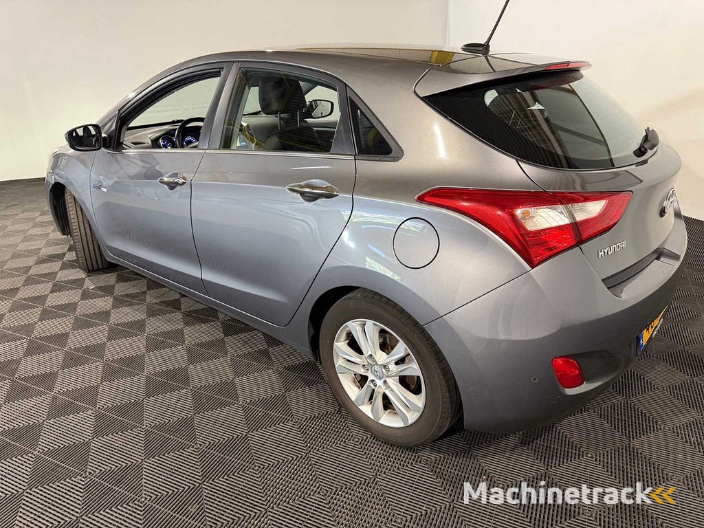 Hyundai i30 1.6 GDI i-Catcher, 40-XFT-1