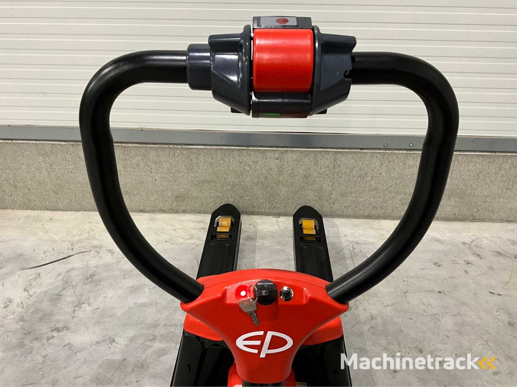 2025 EP F3 Electric Pallet Truck