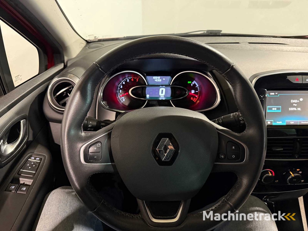 Renault  Clio  0.9 TCe Limited, NG-882-X