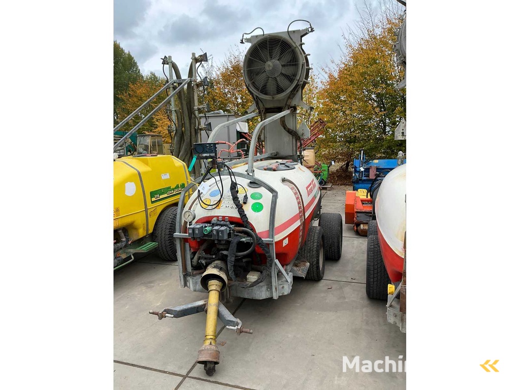 Georgia 1600S Anhängespritze