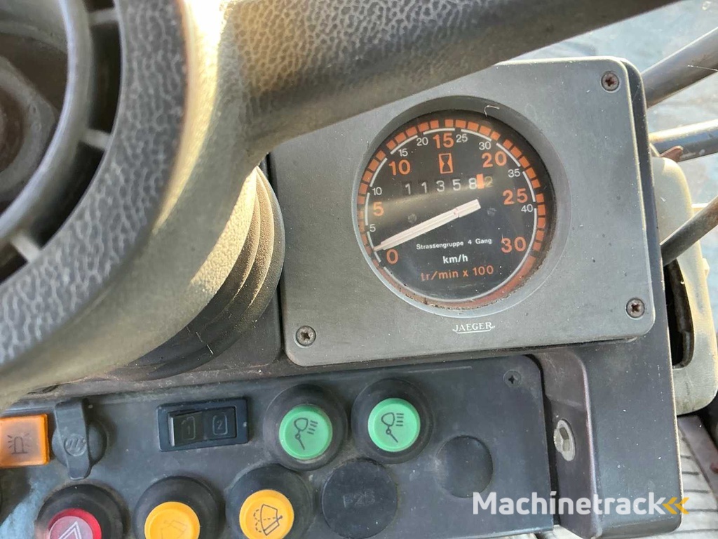 Renault 110.54 R7912 Tractor