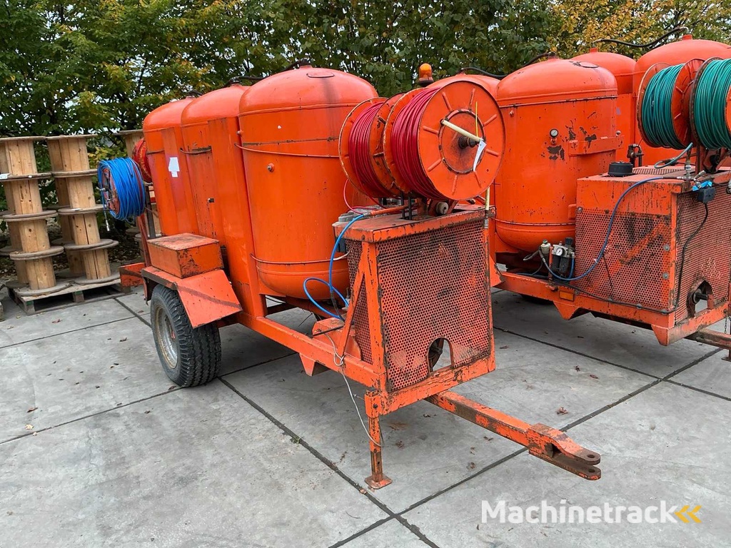 B.A.B. Kompressor zum Beschneiden