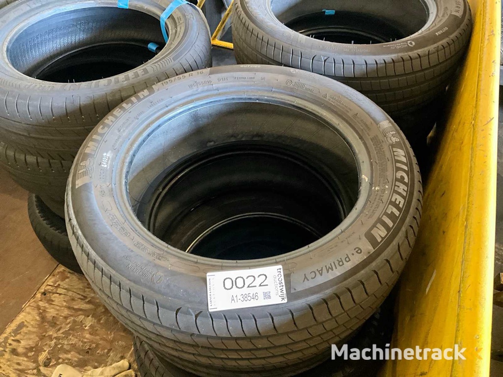 Goodyear/Michelin Efficient Grip 195/55R16 Car Tyres Year 2024-2025 (24x)