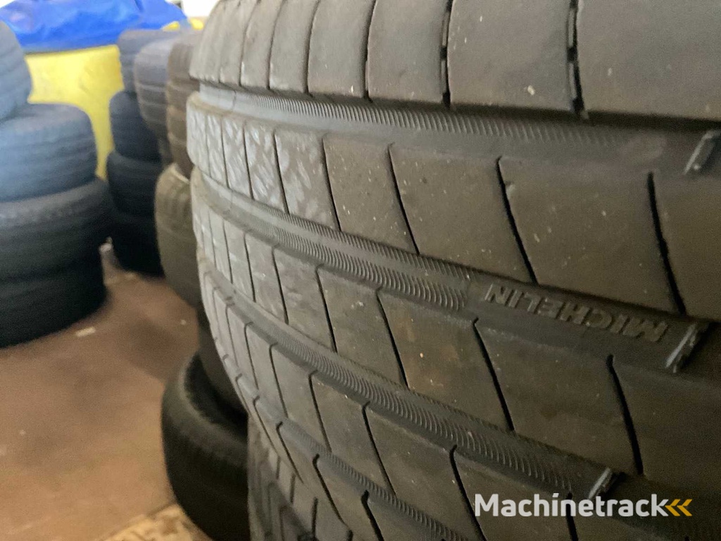 Goodyear/Michelin Efficient Grip 195/55R16 Car Tyres Year 2024-2025 (24x)