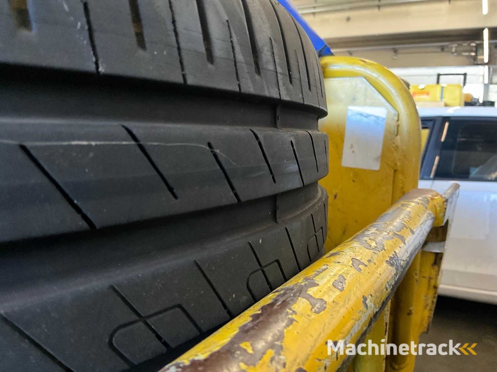 Goodyear/Michelin Efficient Grip 195/55R16 Car Tyres Year 2024-2025 (24x)