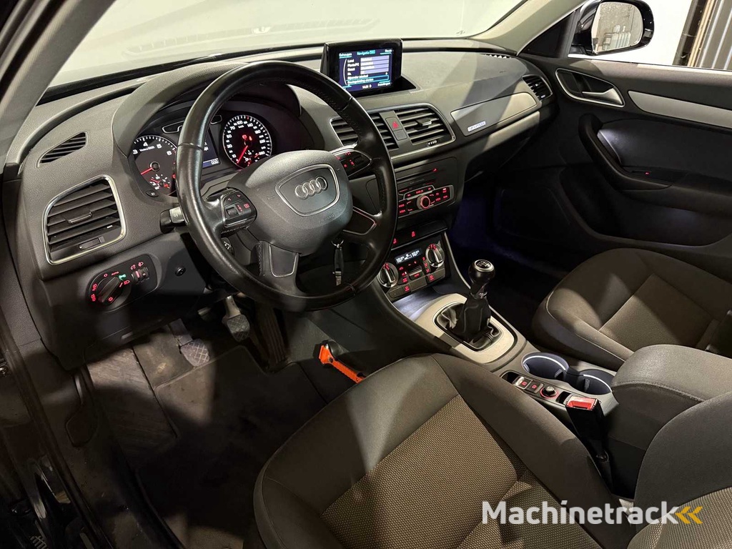 Audi Q3  2.0 TFSI q. Pro Line, 73-TJL-4