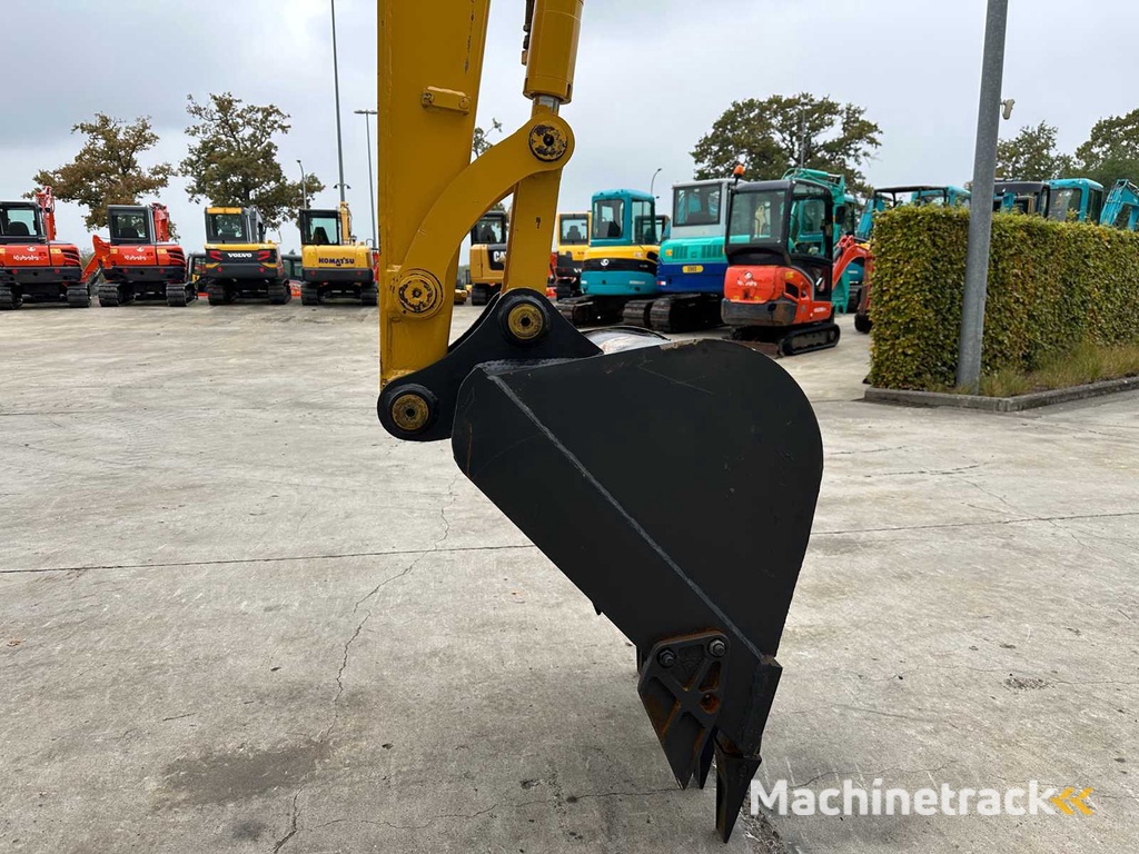 Komatsu - PC56-7 - Midigraafmachine
