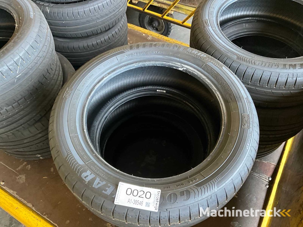 Goodyear Efficient Grip 195/55R16 Car Tyre Year 2025 (24x)