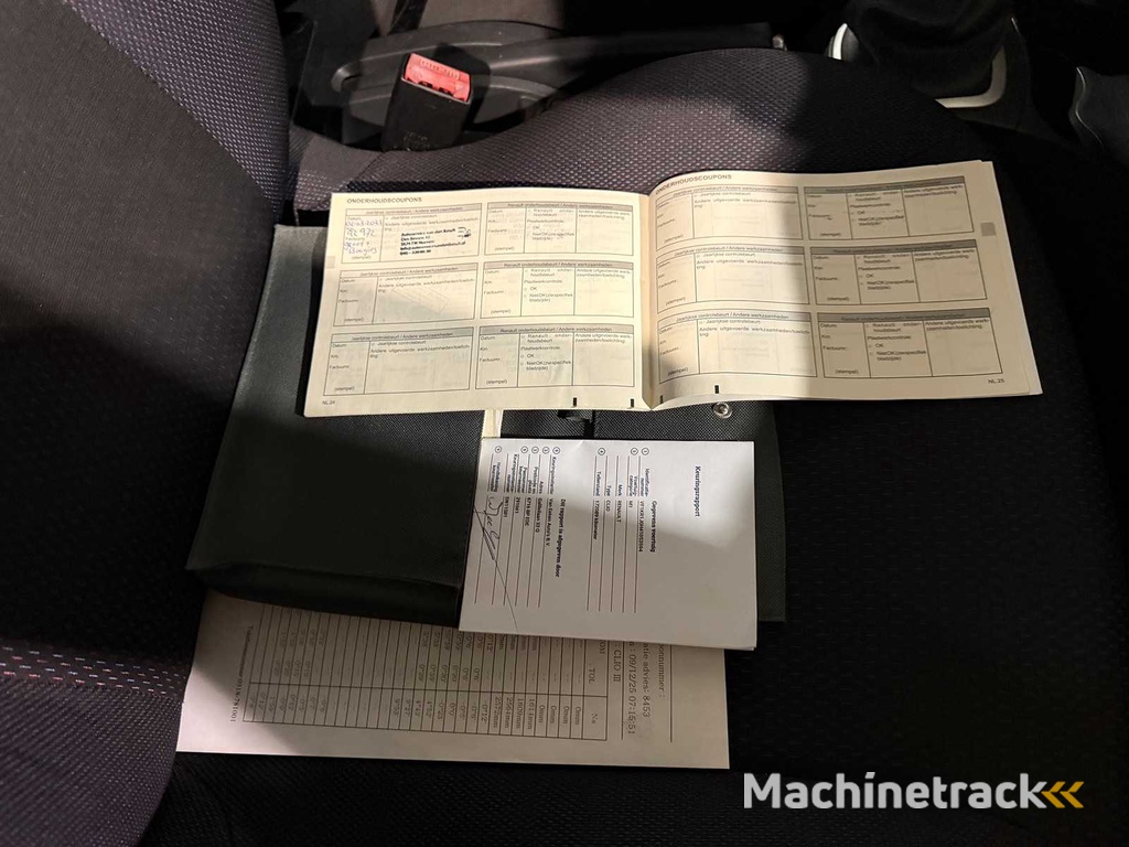 Renault Clio Estate 1.2-16V Special Line, XL-223-S