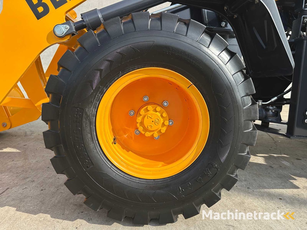 Blanche - 2025 - TW36 - Shovel