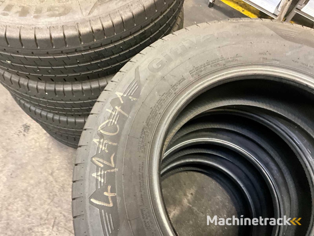 Gitivan 205/75R16C Car Tyres (8x)