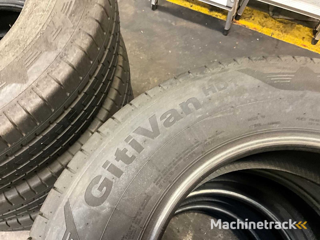 Gitivan 205/75R16C Car Tyres (8x)