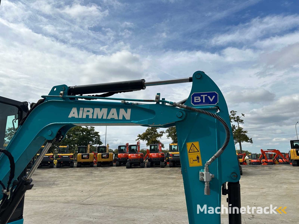 AIRMAN - 2023 - AX33U-7 - Midigraafmachine