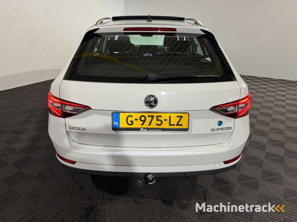 Skoda  Superb Combi  1.5 TSI ACT Amb. Bns, G-975-LZ