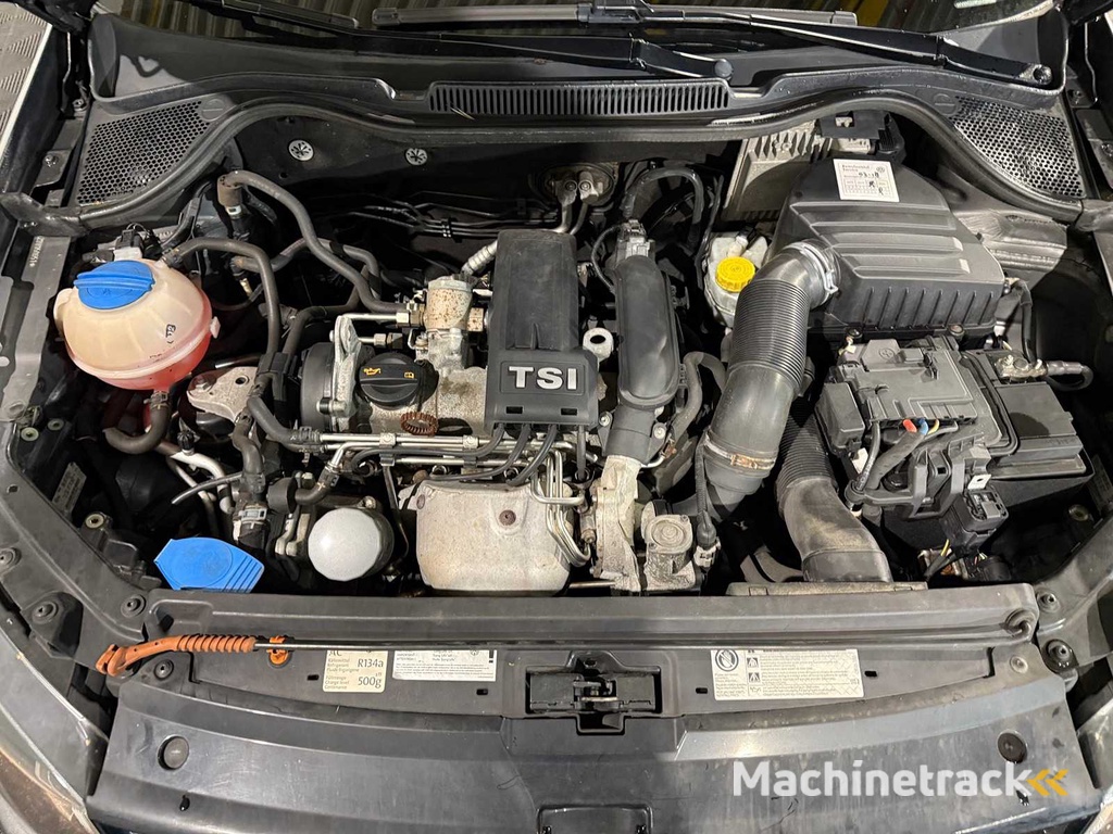 Volkswagen  Polo  1.2 TSI Highline, 6-XJG-53