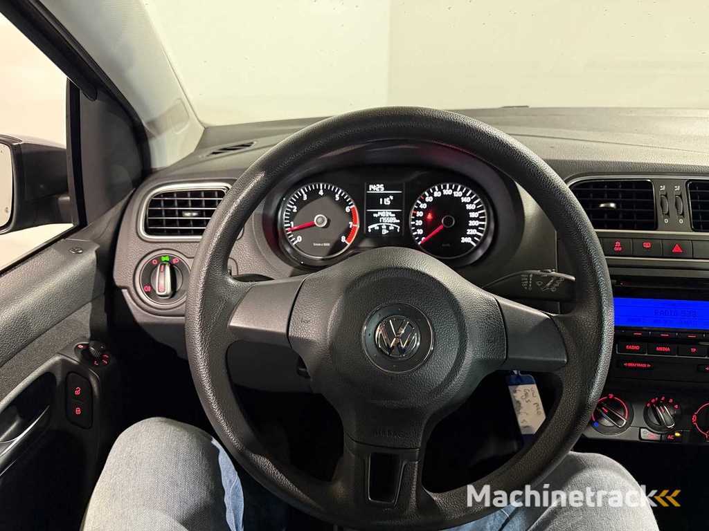 Volkswagen  Polo  1.2 TSI Highline, 6-XJG-53