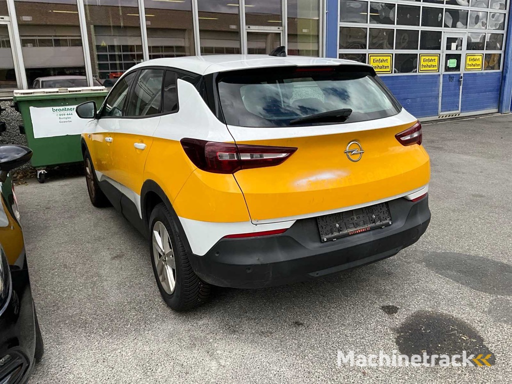 Opel Grandland Auto