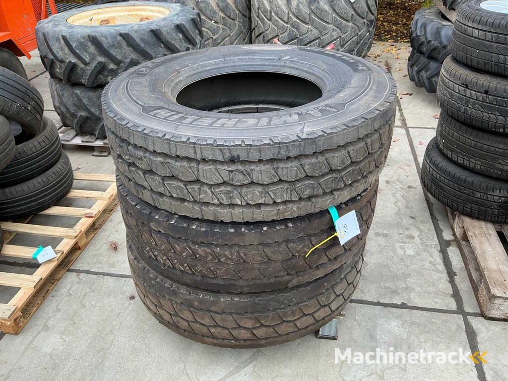 Michelin XWorks Semi-trailer tyres