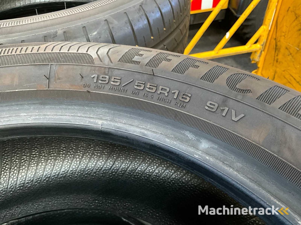 Goodyear Efficient Grip 195/55R16 Car Tyre Year 2025 (24x)
