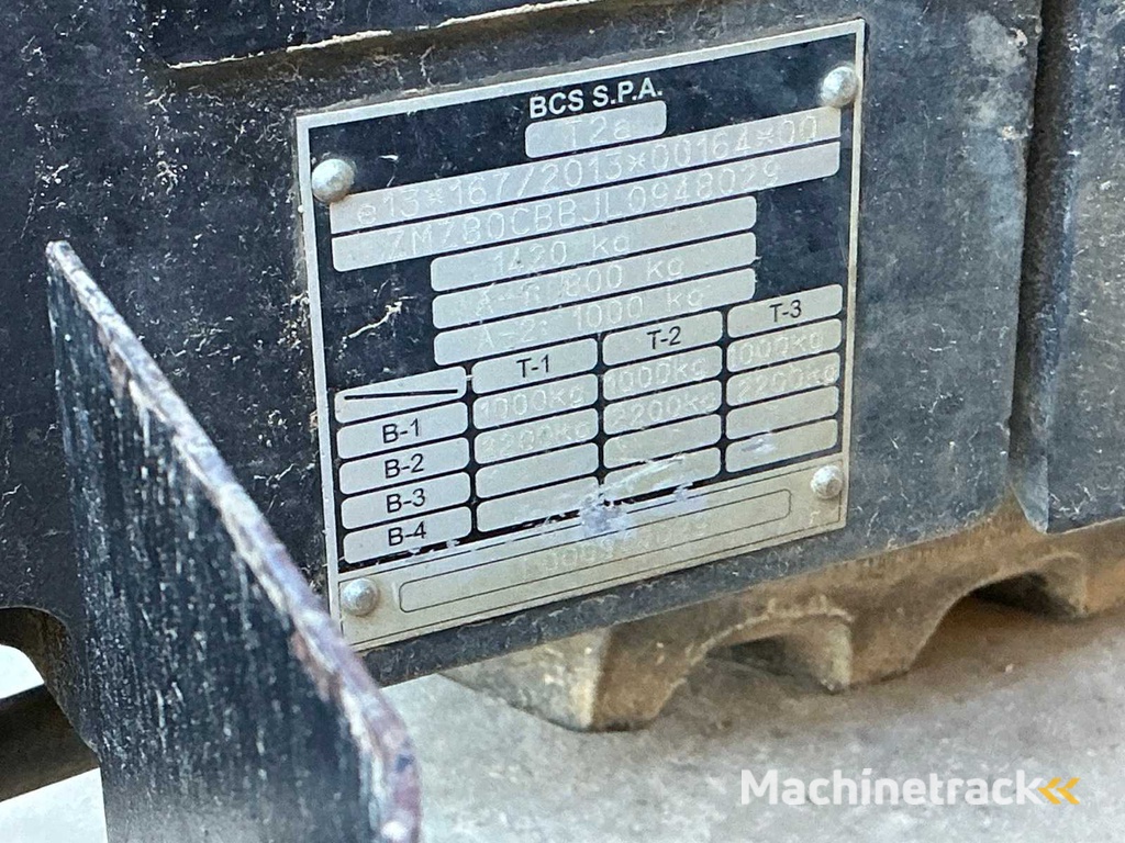 BCS Invictus K400 AR Knickzugmaschine