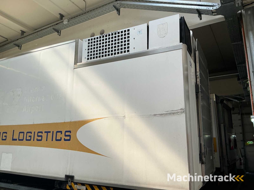 2002 Mercedes-Benz WBC22 Catering Lastwagen