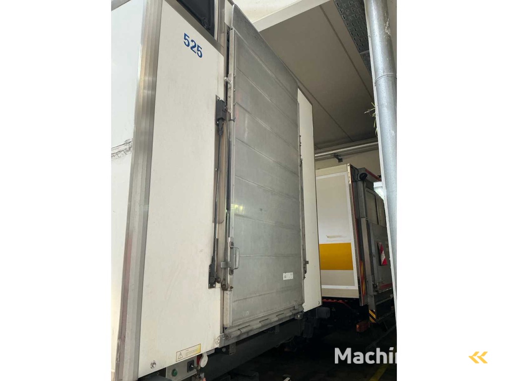 2002 Mercedes-Benz WBC22 Catering Lastwagen