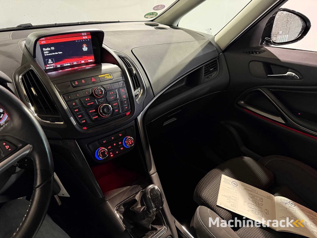 Opel Zafira Tourer 1.4 Innov. 7p, JN-628-X