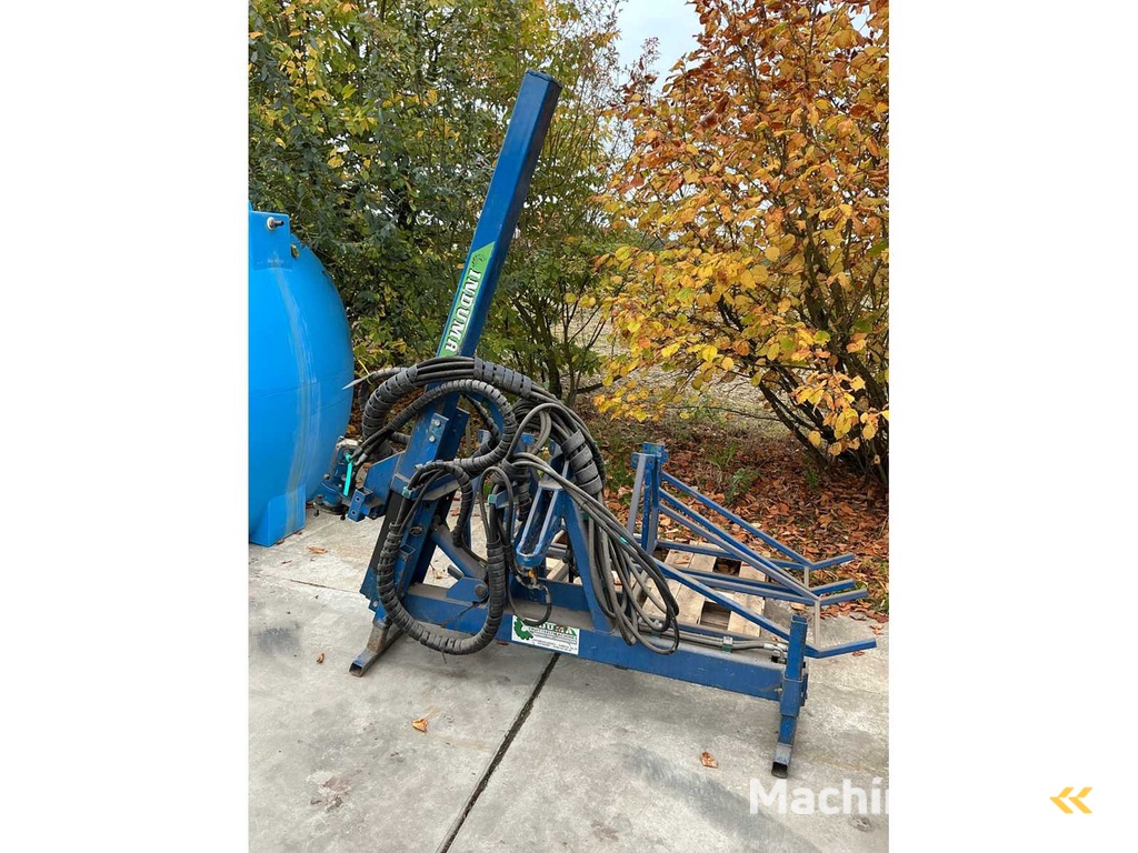 Induma Montierte hydraulische Schnecke