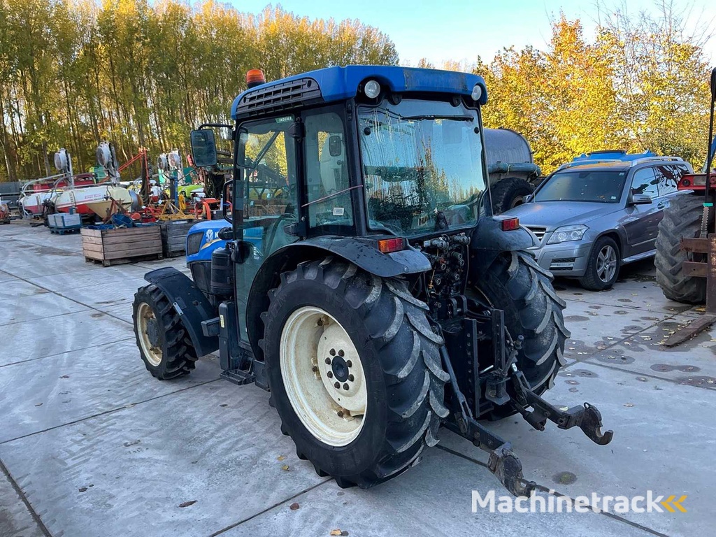 New Holland T4.95F Tractor