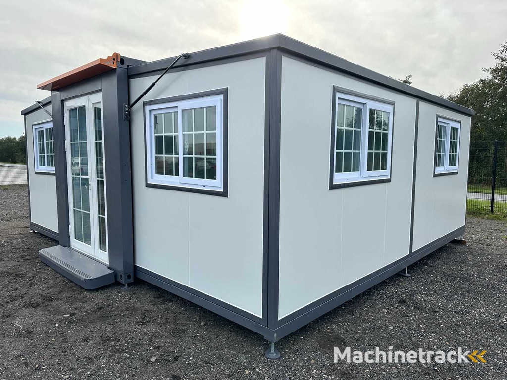 Stahlworks Complete Deluxe 19ft x 20ft Tiny House