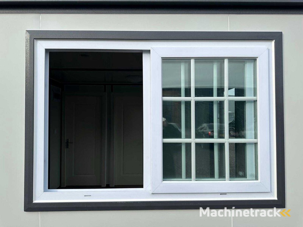 Stahlworks Complete Deluxe 19ft x 20ft Tiny House