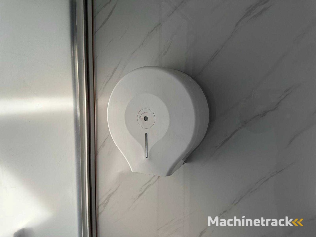 Stahlworks Complete Deluxe 19ft x 20ft Tiny House