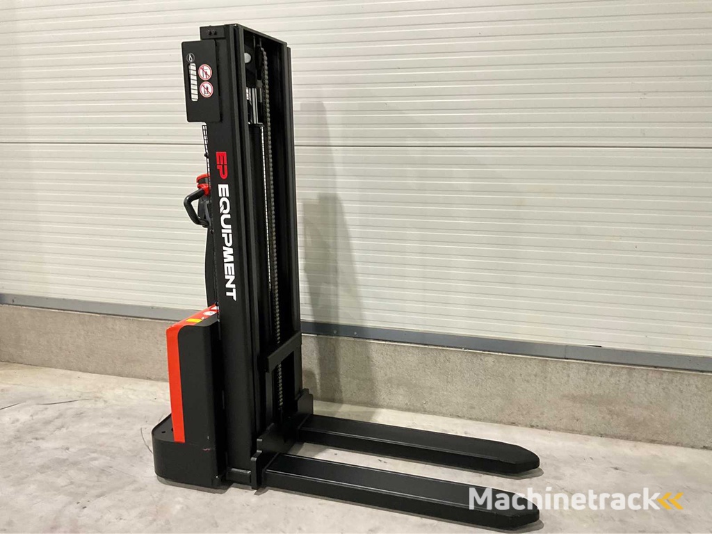 2025 EP ESL 2.7 meter Stacker