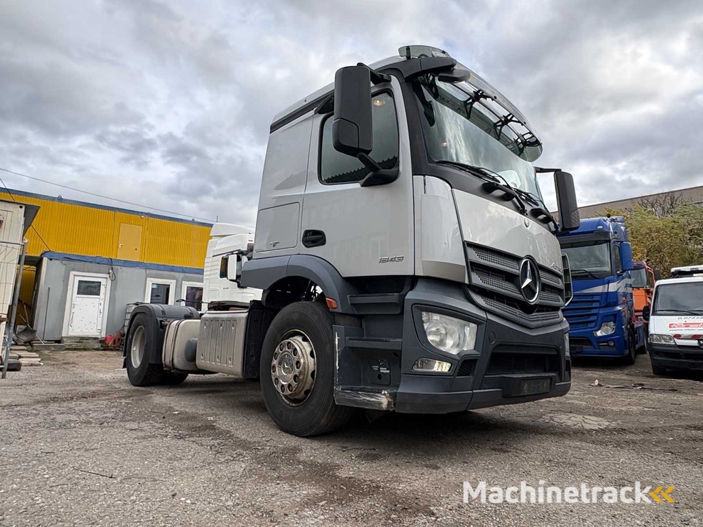 MERCEDES-BENZ Actros 1843 Sattelzugmaschine