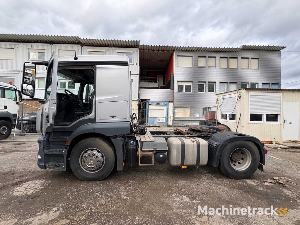 MERCEDES-BENZ Actros 1843 Sattelzugmaschine