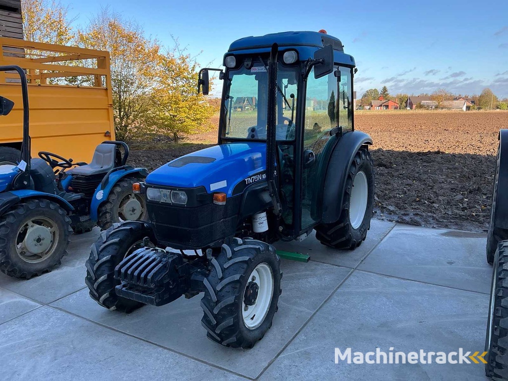New Holland TN75N Tractor